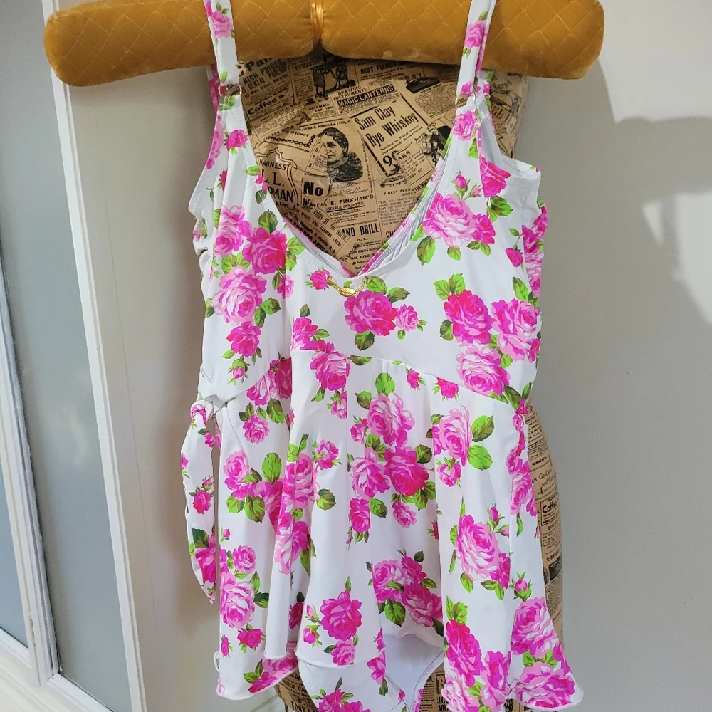 Betsey Johnson Love Always Betsey Print Floral one-piece swim dress - Picture 6 of 9